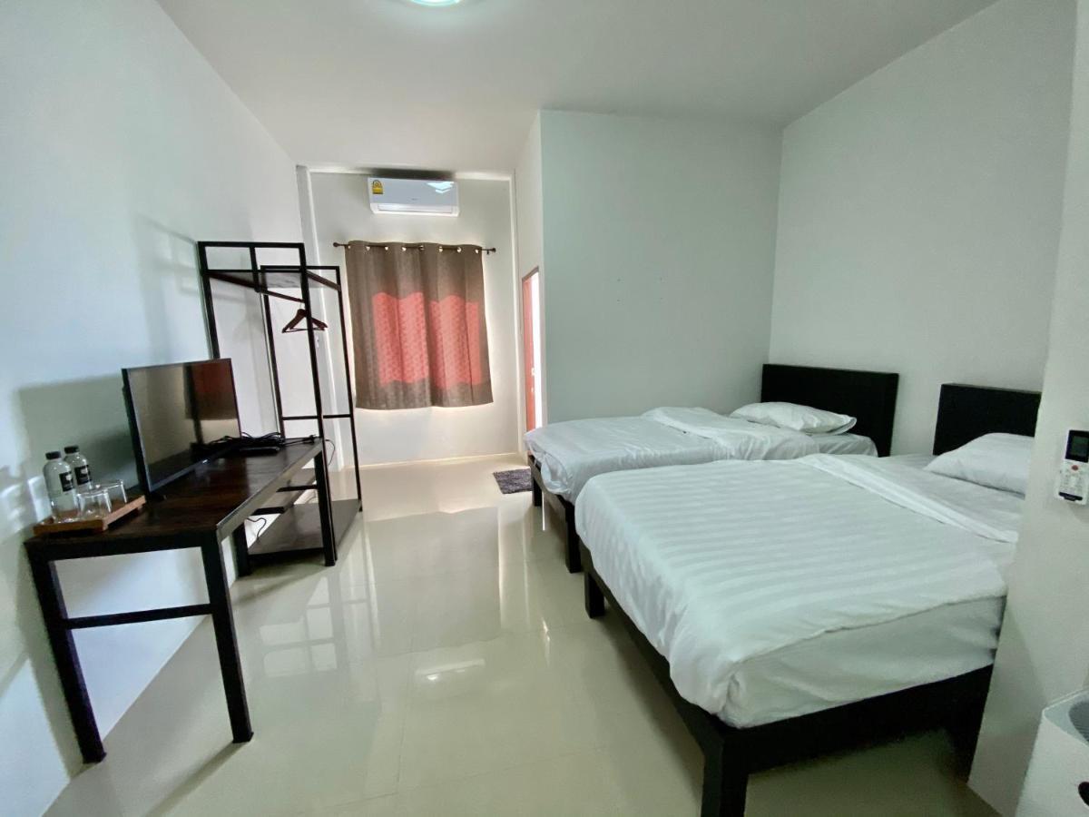 Jaidee Cafe & Hostel Chiangrai Ban Fang Min Extérieur photo